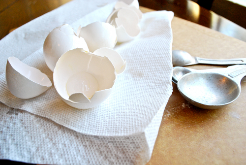 Eggshells Golden Chiffon Cake with Seven-Minute Frosting recipe and image by Lacey Stevens-Baier, personal chef of Sweet Pea Chef